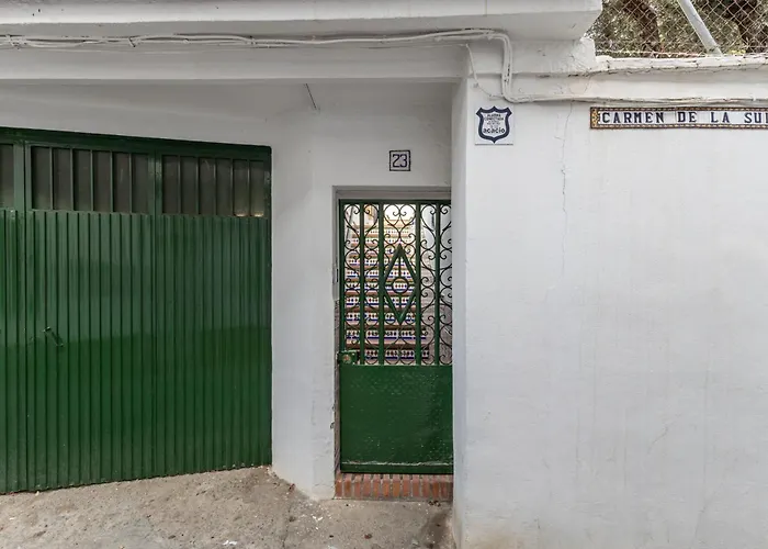 Carmen De La Sultana - Free Parking Prázdninový dům